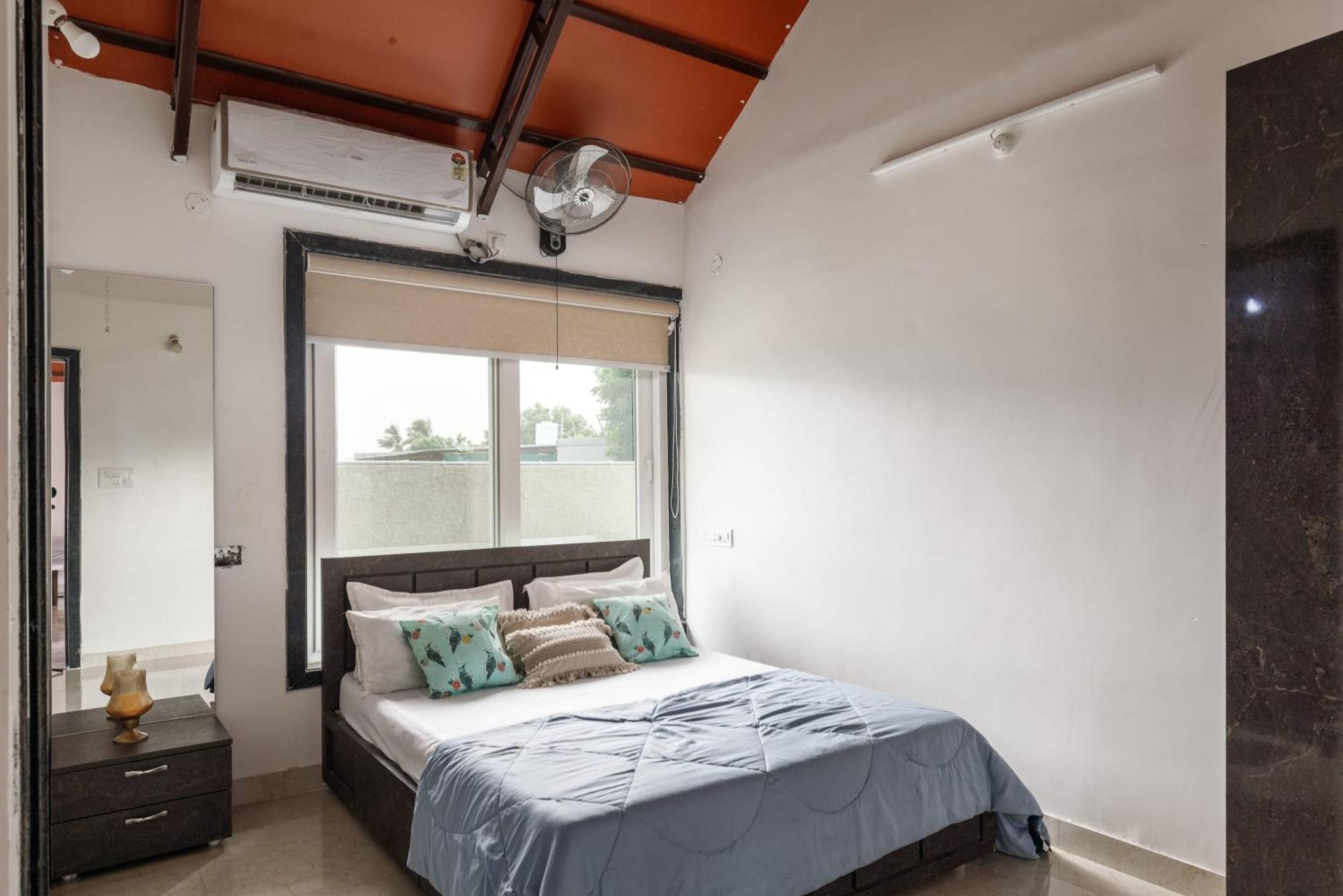 Aqua Lagoon Villa By Secret Turtle Pvt Pool Private Lawn Secunderabad Ngoại thất bức ảnh